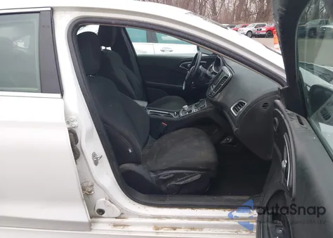 2016 Chrysler 200 Limited from USA, damaged, VIN 1C3CCCAG8GN142101